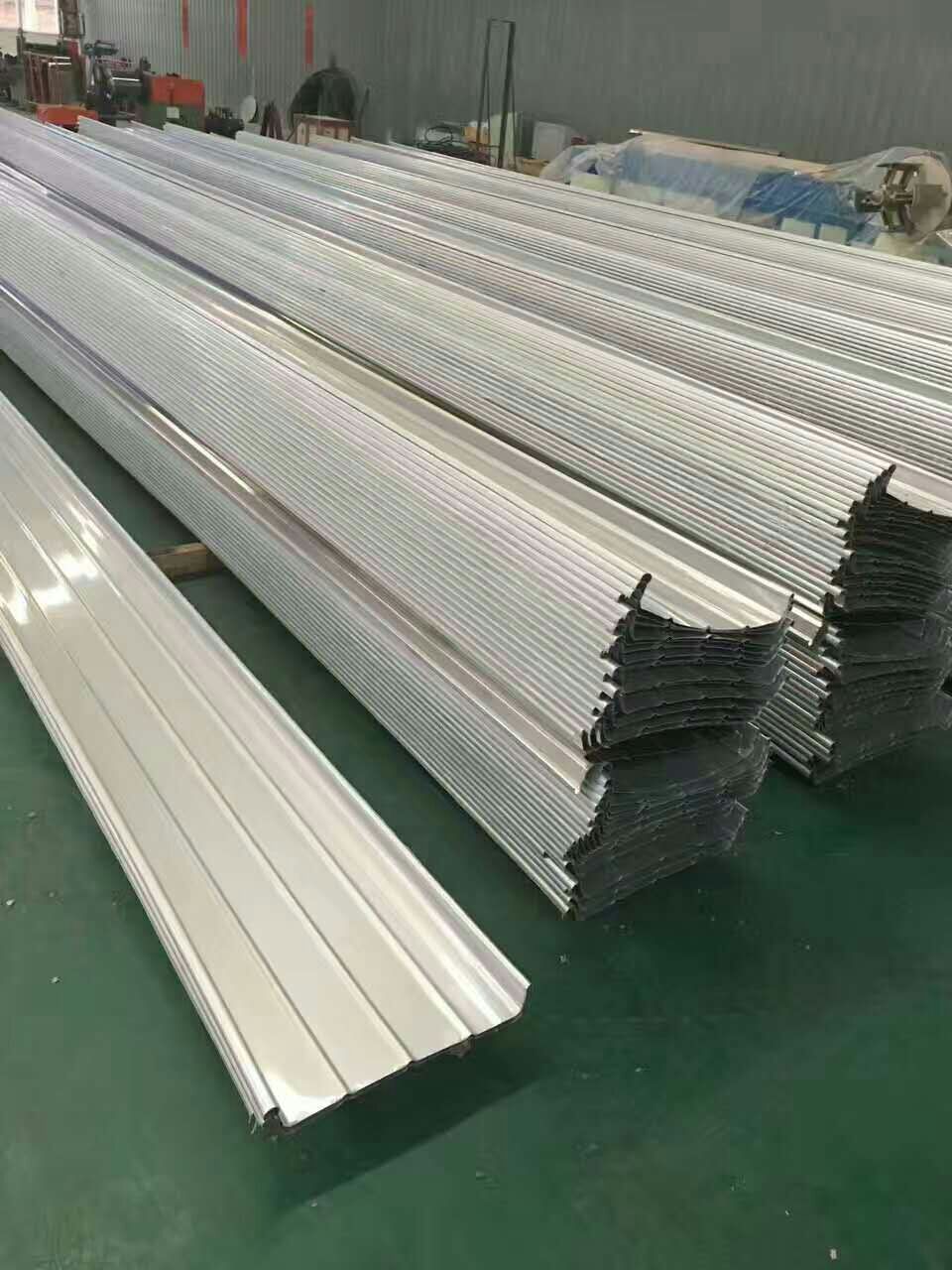 400型铝镁锰屋面直立锁边彩涂压型合金铝板生产
